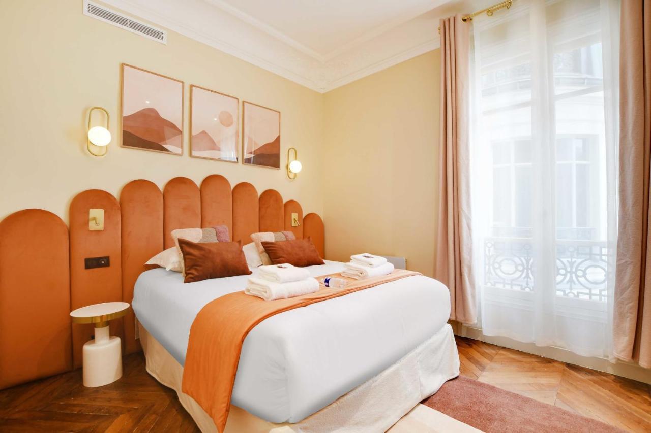 Chic Apartment - 1Br-4P - Facing The Louvre パリ エクステリア 写真