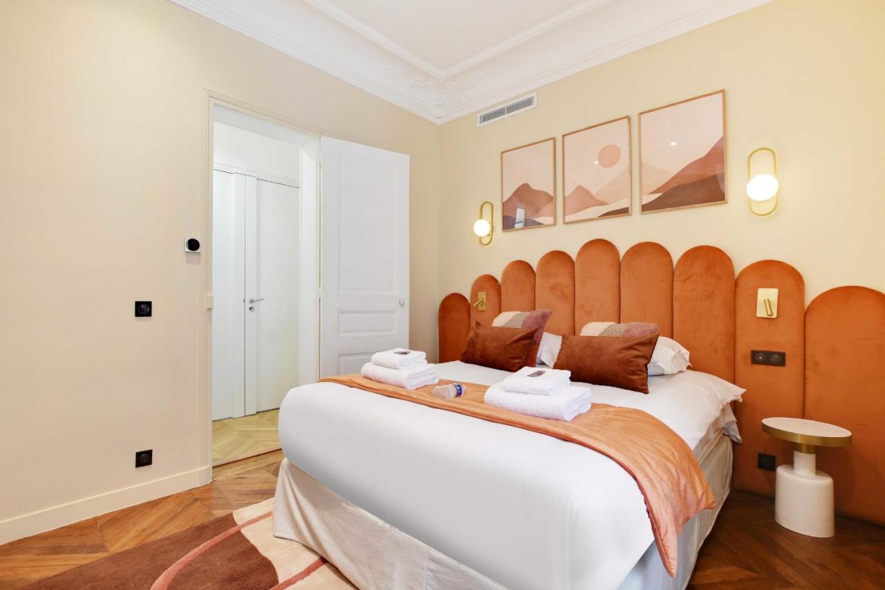 Chic Apartment - 1Br-4P - Facing The Louvre パリ エクステリア 写真