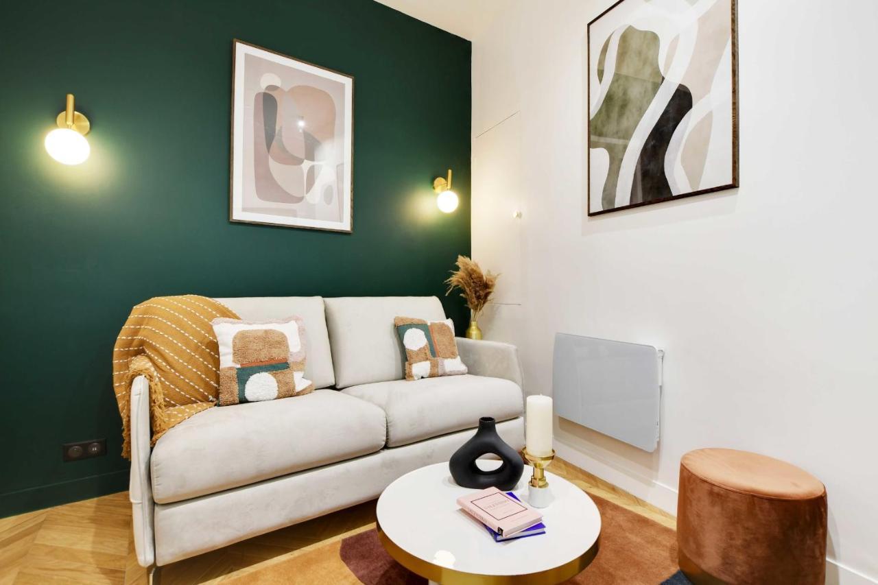 Chic Apartment - 1Br-4P - Facing The Louvre パリ エクステリア 写真